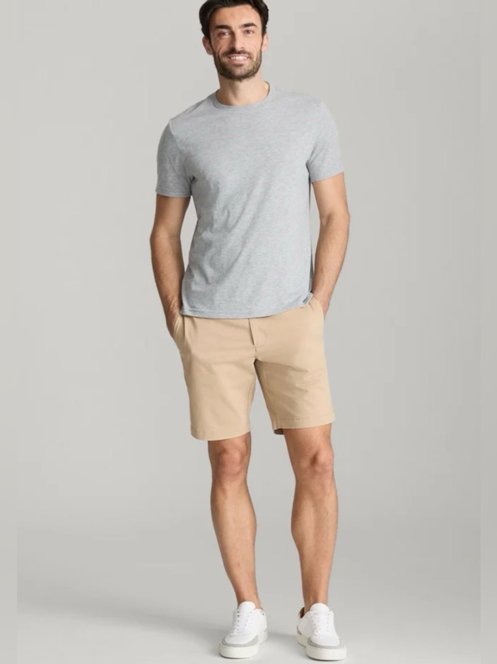 Untucked Men's Stretch Chino Shorts in Khaki